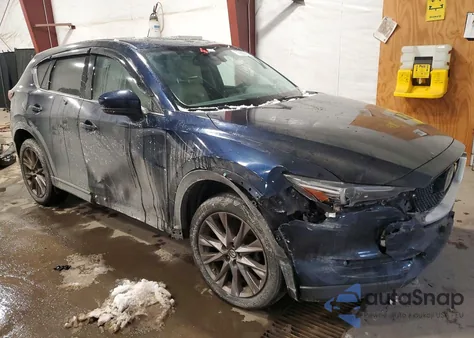 2019 Mazda Cx-5 Grand Touring z USA, uszkodzony, nr VIN JM3KFBDM5K0692671